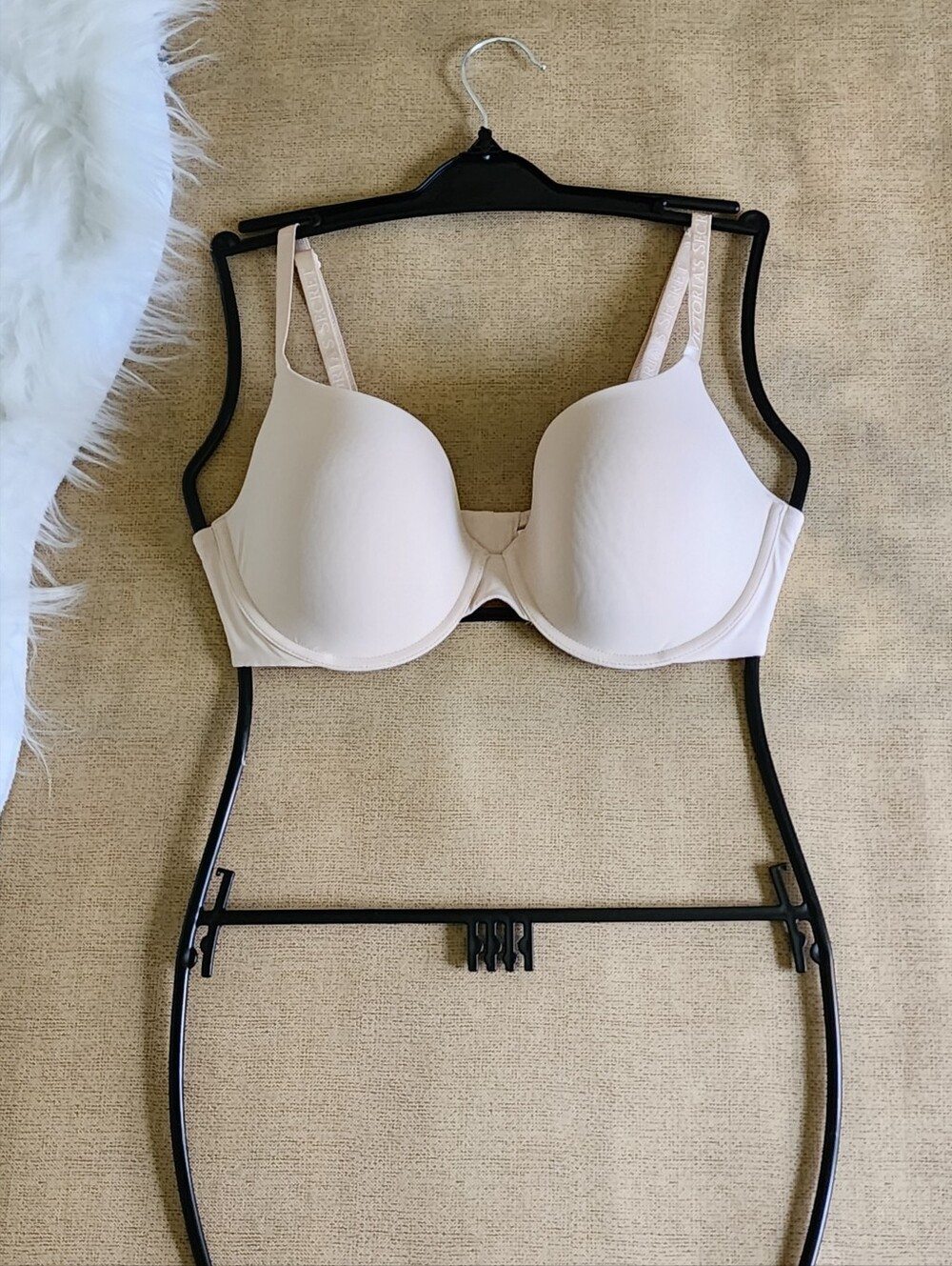 Victoria's Secret Love Cloud Plunge Demi Bra 36D Beige Logo Strap